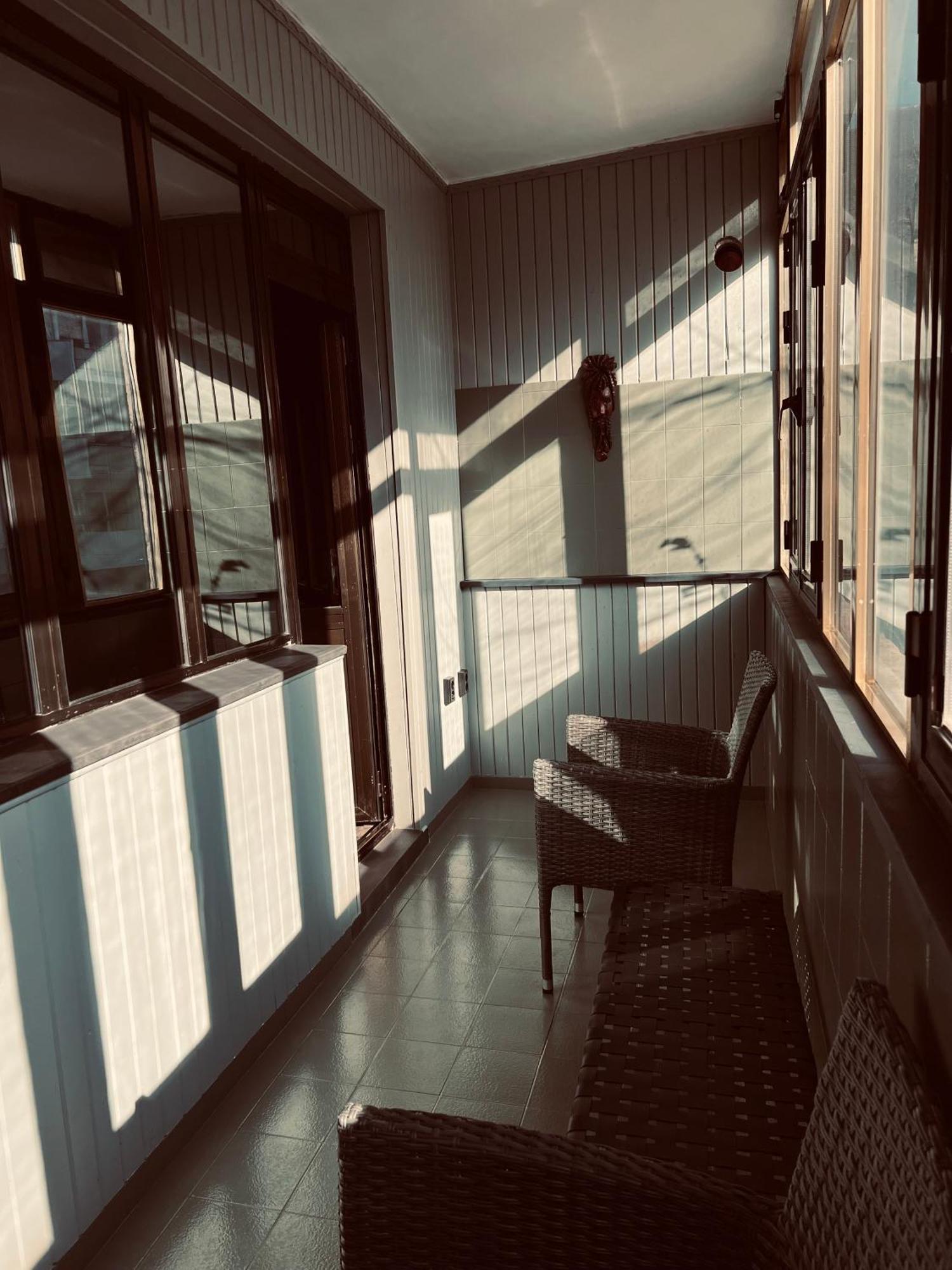Central Apartment Black Cat Karlowo Exterior foto